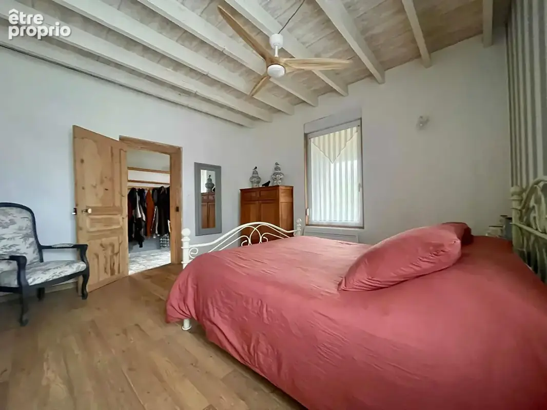 LOCON - Fermette de 254 m² - 6 chambres - Jardin - Hangar - Semi plain pied - Vue champs - photo 10