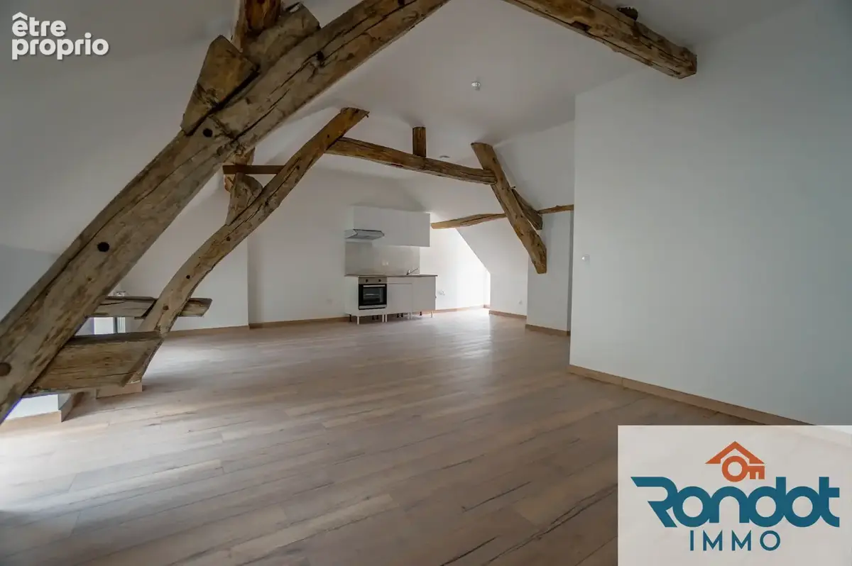 Appartement à IS-SUR-TILLE