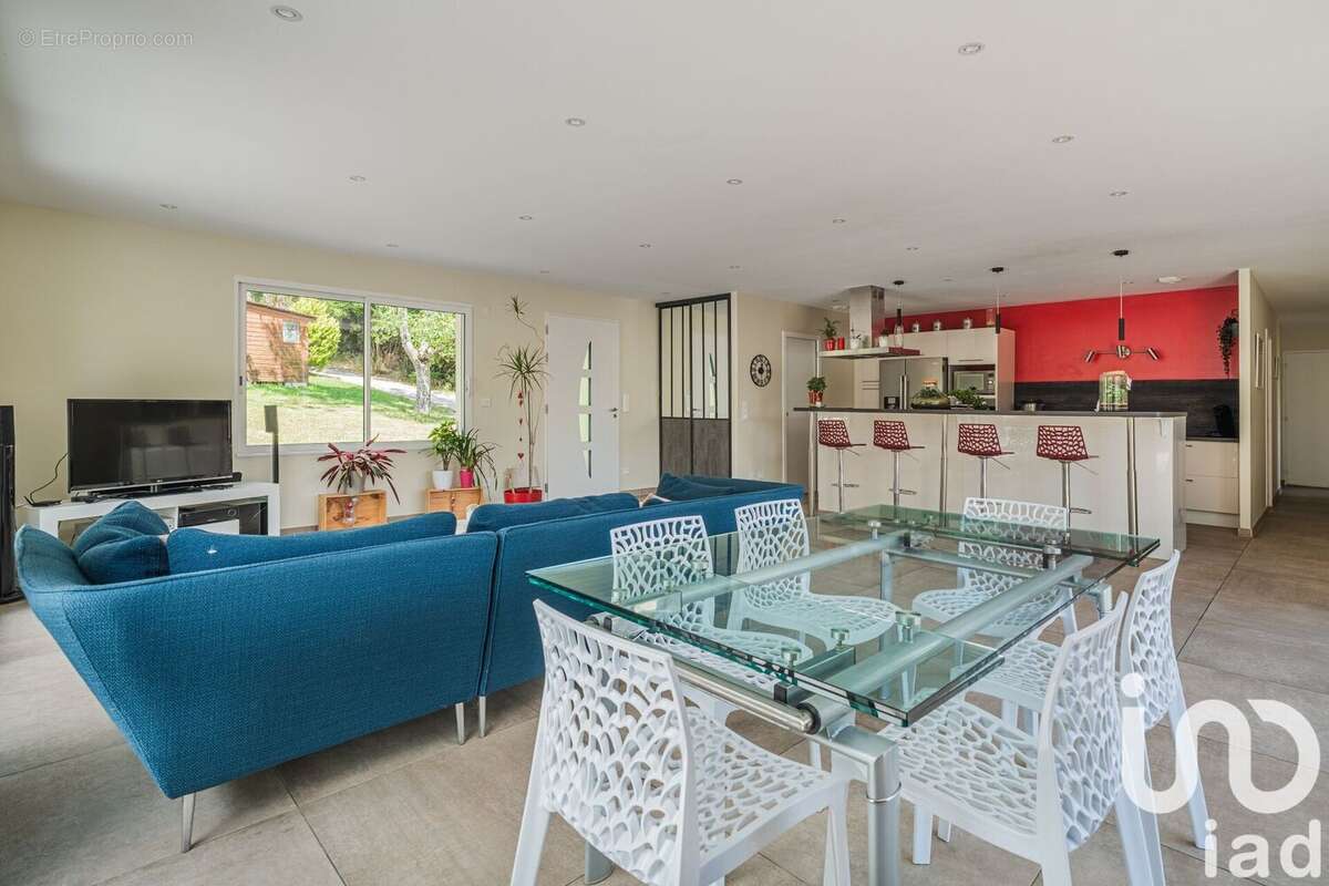 Photo 6 - Maison à CLAIX