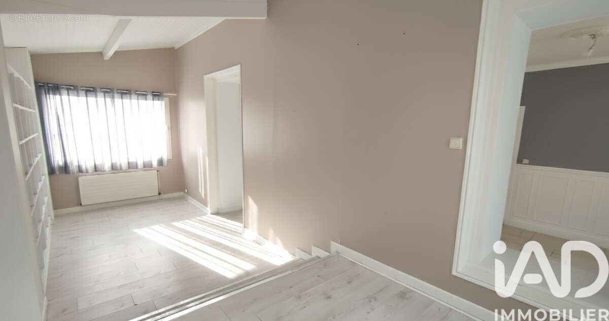 Photo 8 - Maison à MONTLUCON