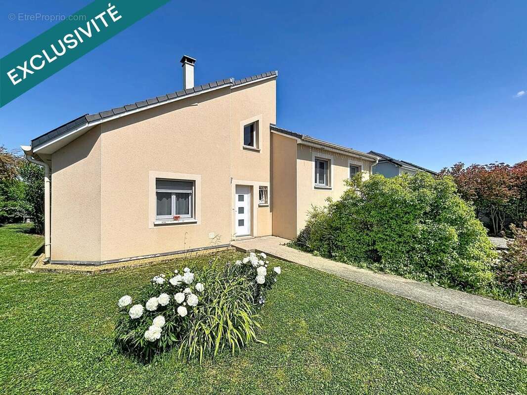 Maison 130 m² à Bouzonville  - photo 2