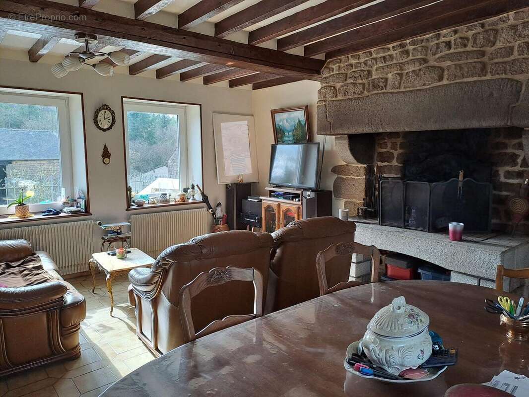 Maison à ANTOIGNY