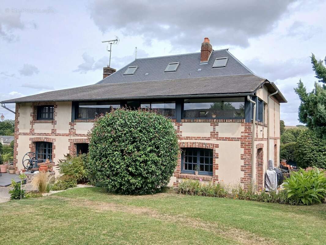 Maison à FORGES-LES-EAUX