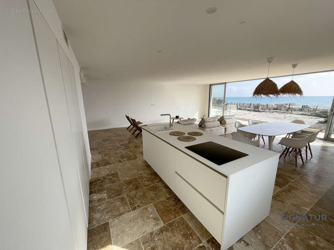 Appartement à FRONTIGNAN