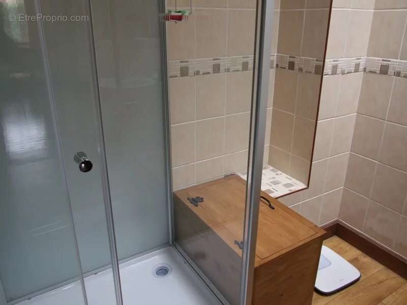 Maison à LA CHAPELLE-MONTBRANDEIX