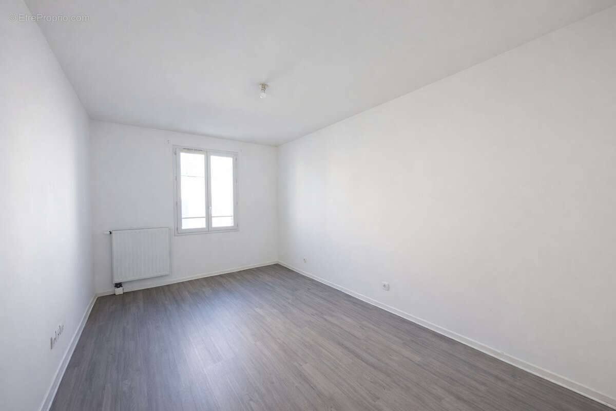 Appartement à LIEUSAINT