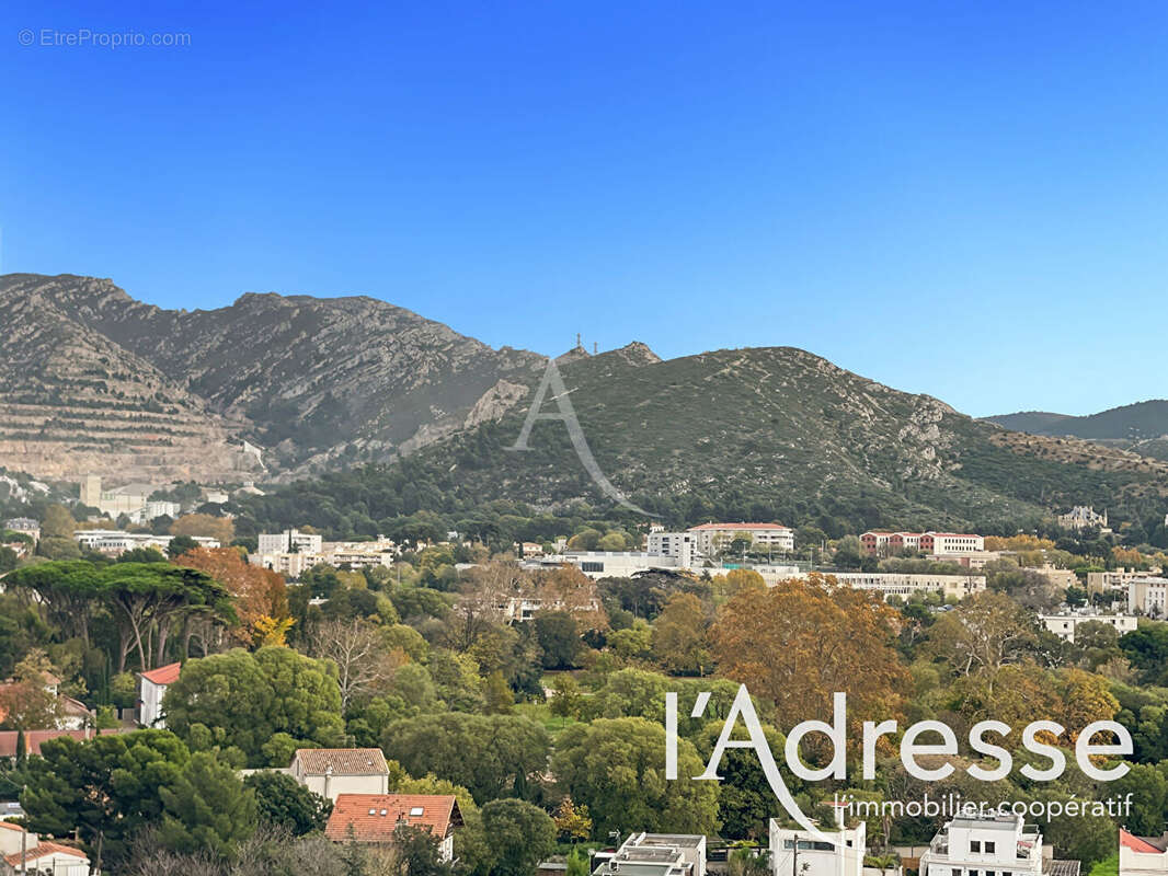 Appartement à MARSEILLE-9E