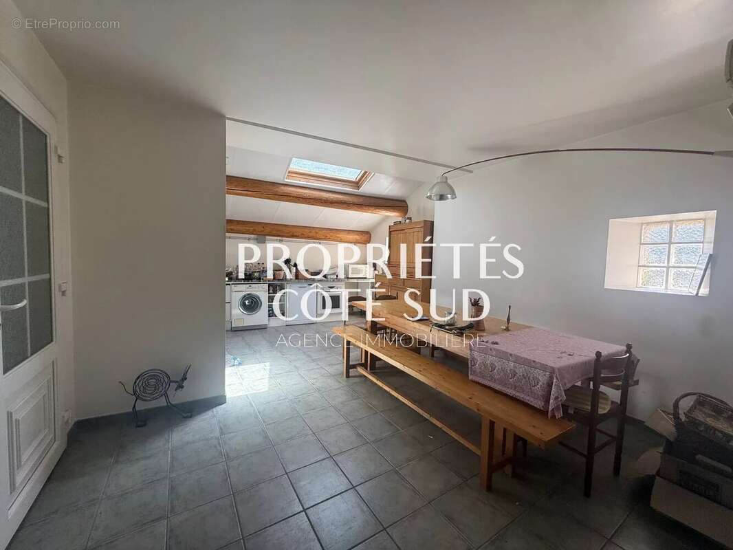 Exclusivité Maison de village 124 m2 - photo 2