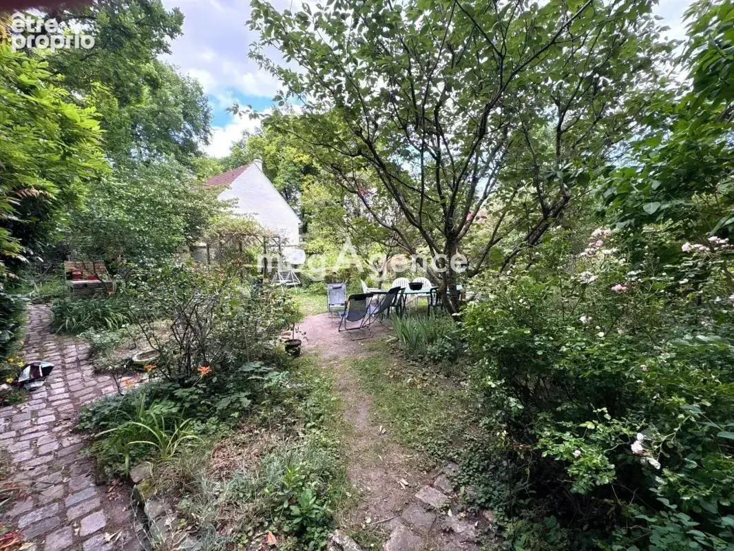 Maison de 200m² à fort potentiel sur terrain de 1070m² - photo 2