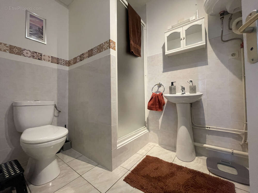 Appartement à SAINT-ROMAIN-LA-MOTTE