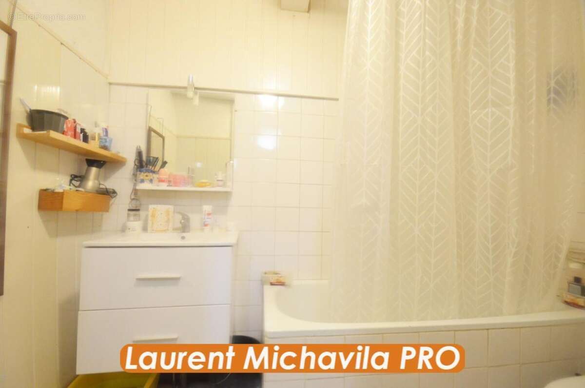 Maison à VILLENEUVE-LES-BEZIERS