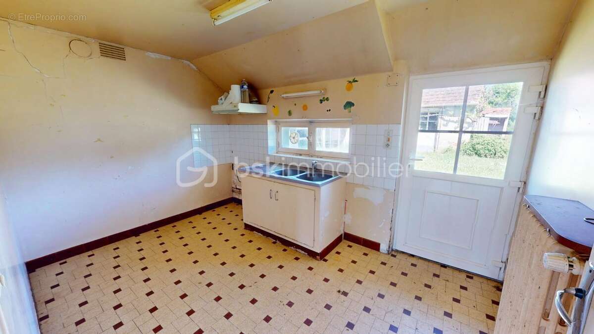 Maison à BELLEGARDE