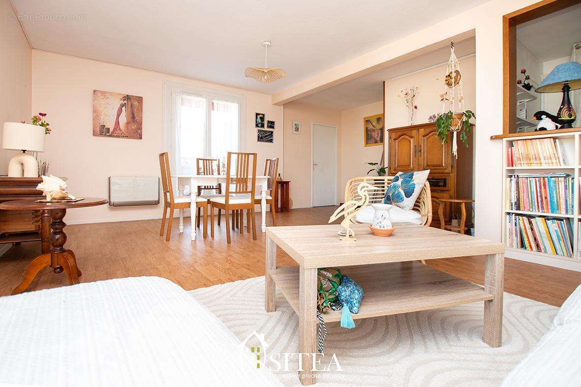 Appartement à COLOMIERS