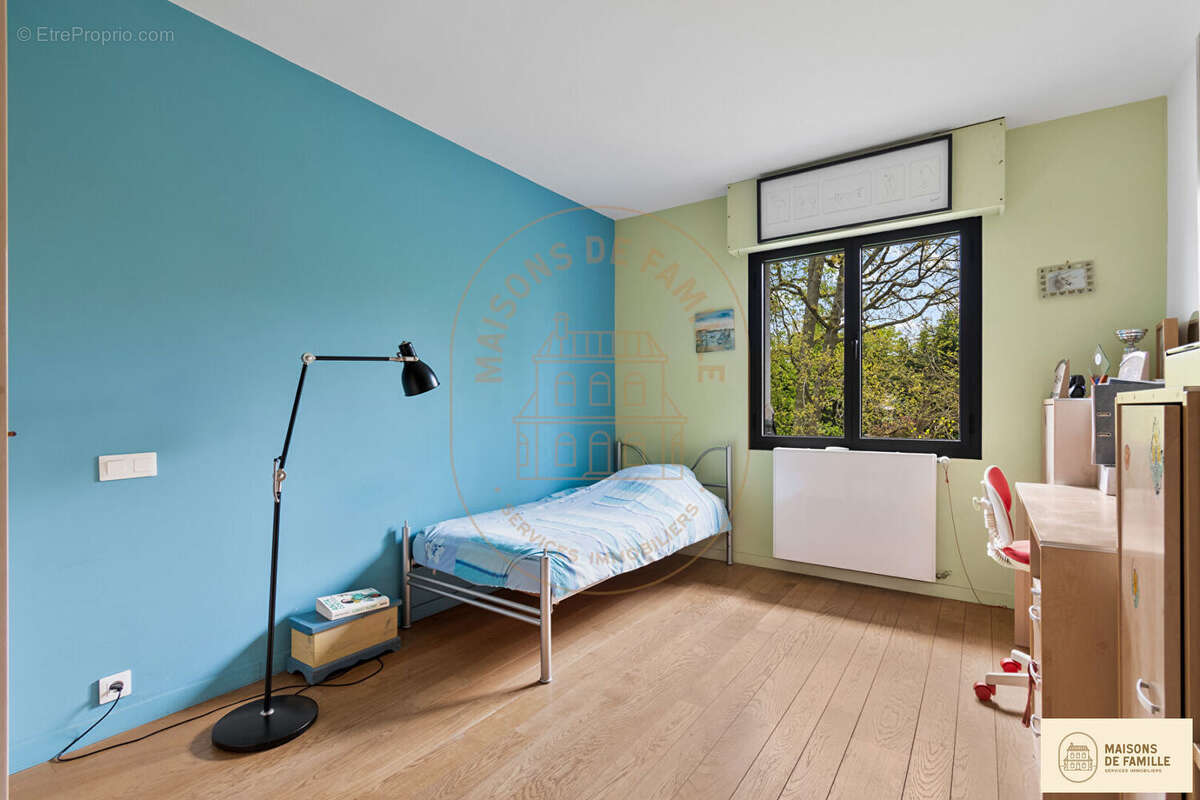 Maison à VAUCRESSON