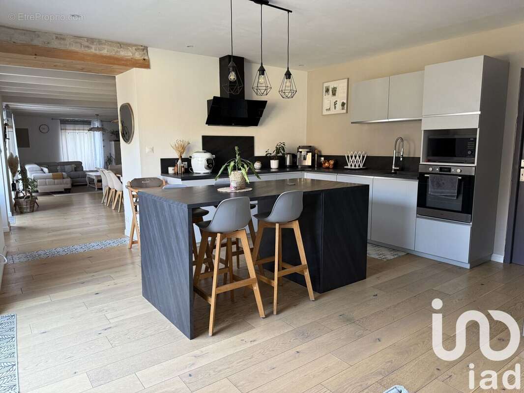 Photo 7 - Maison à MAUZE-SUR-LE-MIGNON