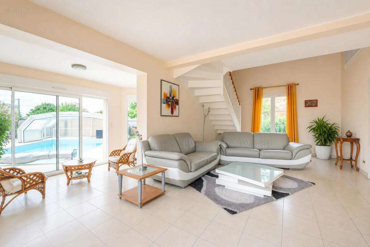 Grande maison familiale de 8 pièces – 212 m² à Triel-sur-Seine - photo 3