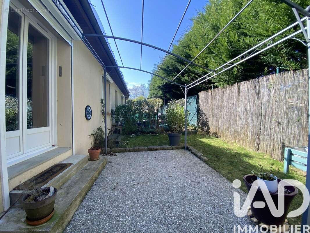 Photo 9 - Maison à SAINT-FARGEAU-PONTHIERRY