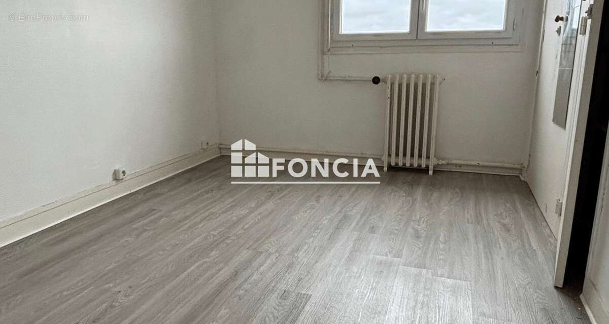 Appartement à MORET-SUR-LOING