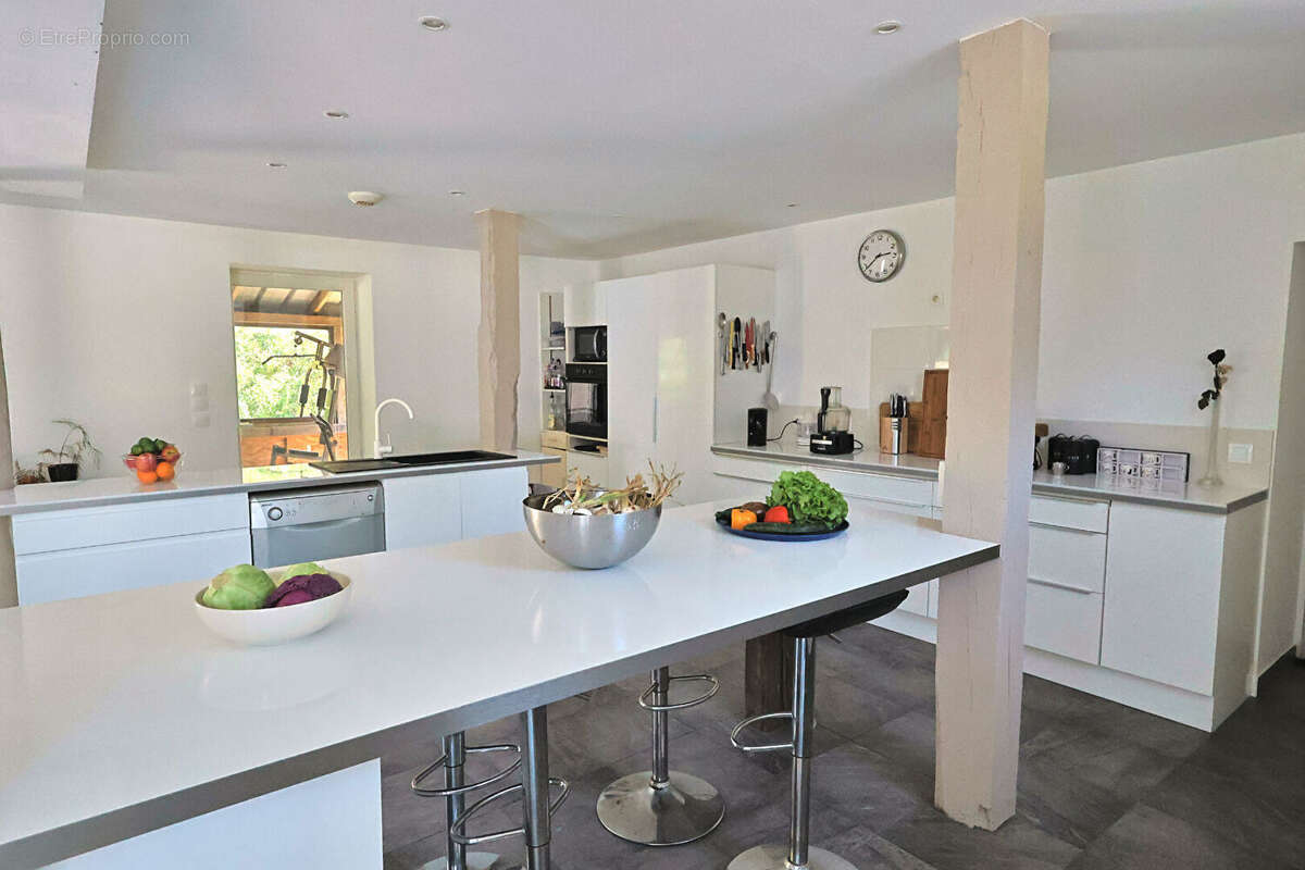 Maison à DOL-DE-BRETAGNE