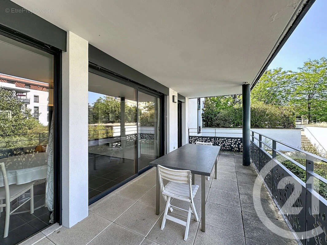 Appartement à LYON-5E