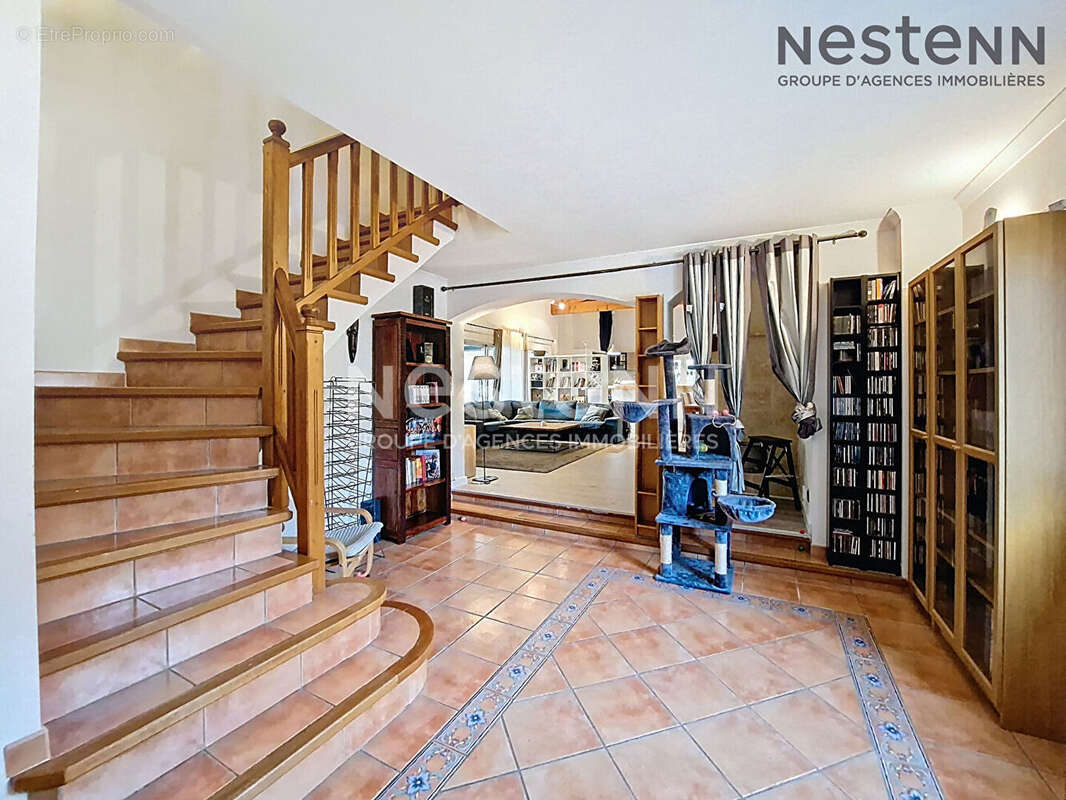 Maison à CANNES-ET-CLAIRAN