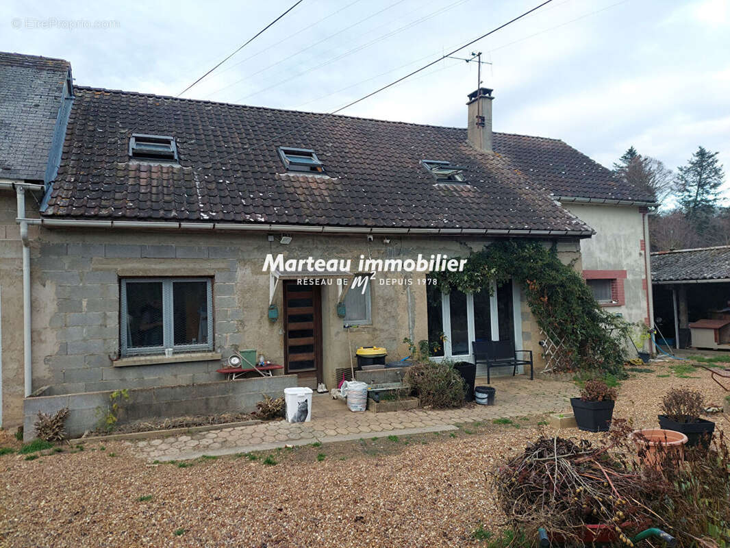 Maison à BESSE-SUR-BRAYE
