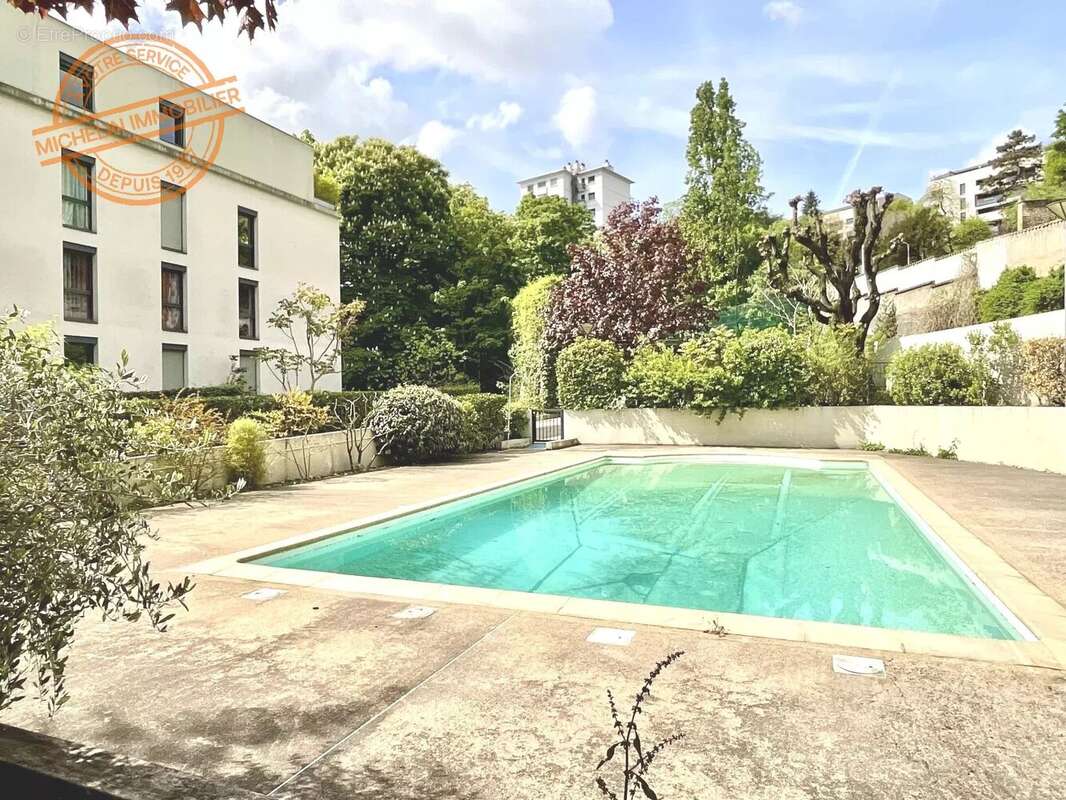 Appartement à LYON-5E