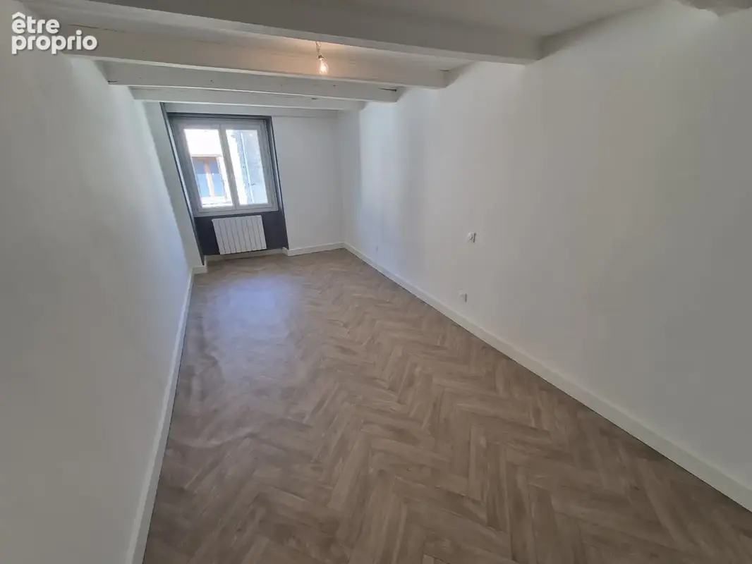Maison de village de 65 m2 habitables + garage / atelier de 61 m2 au sol - photo 7