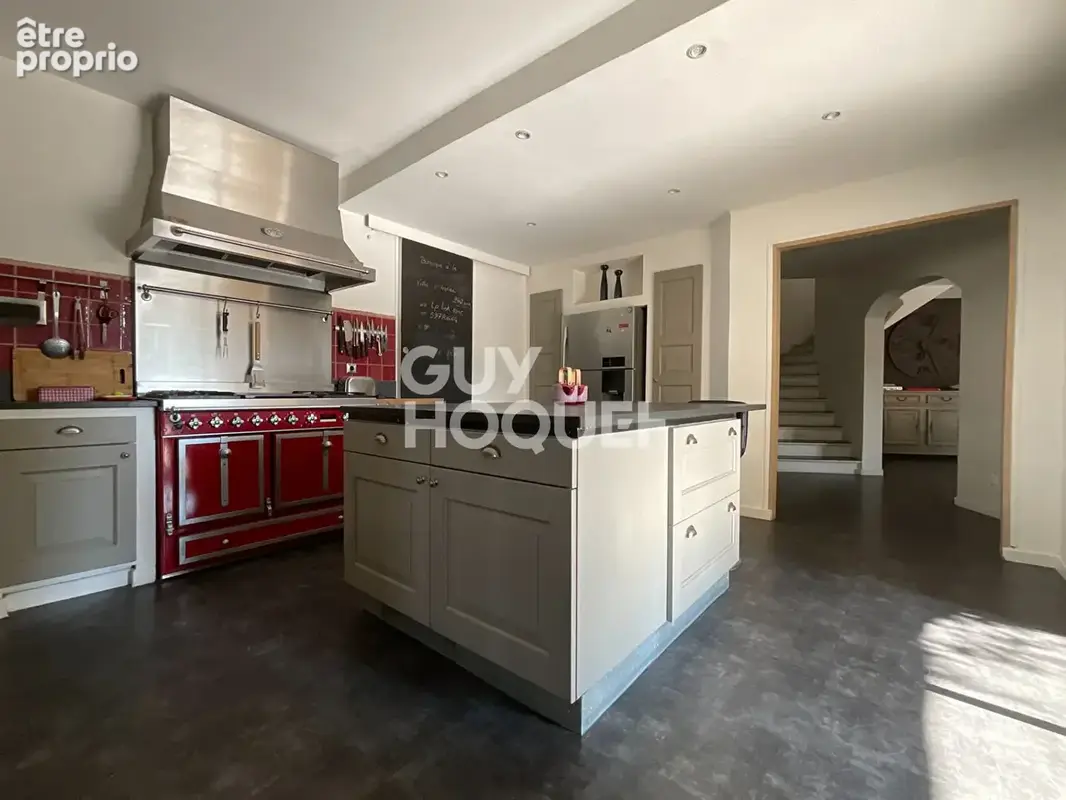 Ensemble immobilier avec villa principale de 192m² piscine sur parcelle de 2000 m² Althen des Paluds - photo 8