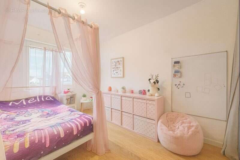 Appartement à MONDEVILLE