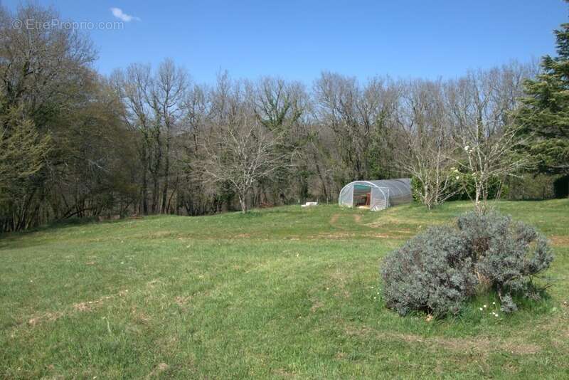 SAINT GENIES (24), vente propriété 277 m2 sur 4 ha, gîtes en activité - photo 9