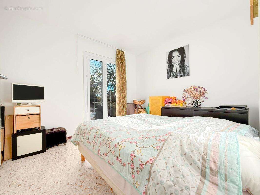 Maison à TOURRETTES-SUR-LOUP