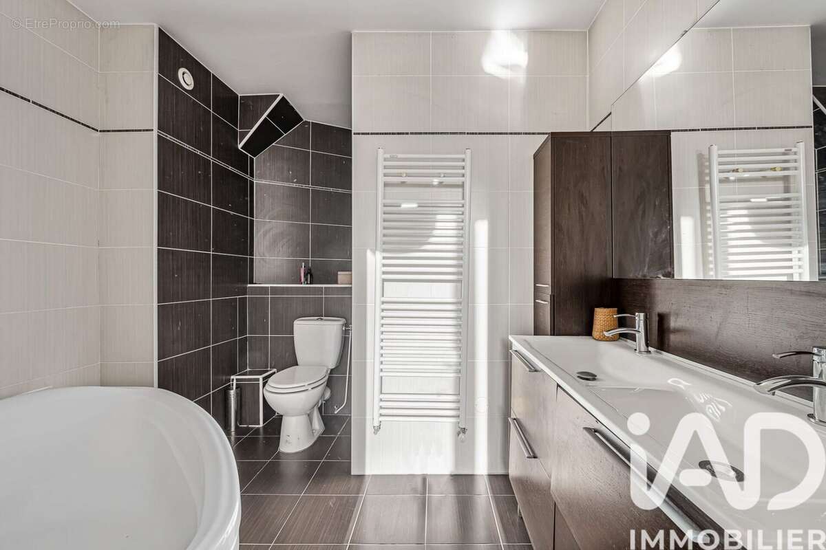 Photo 7 - Maison à LA GARENNE-COLOMBES