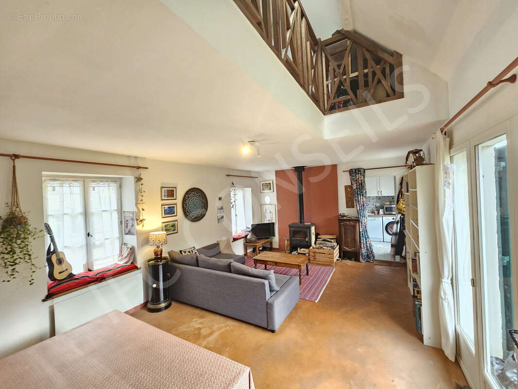 Maison ancienne rénovée avec 3 chambres et sa dépendance située à 14 min de Vernon et 10 min de Giverny - photo 3