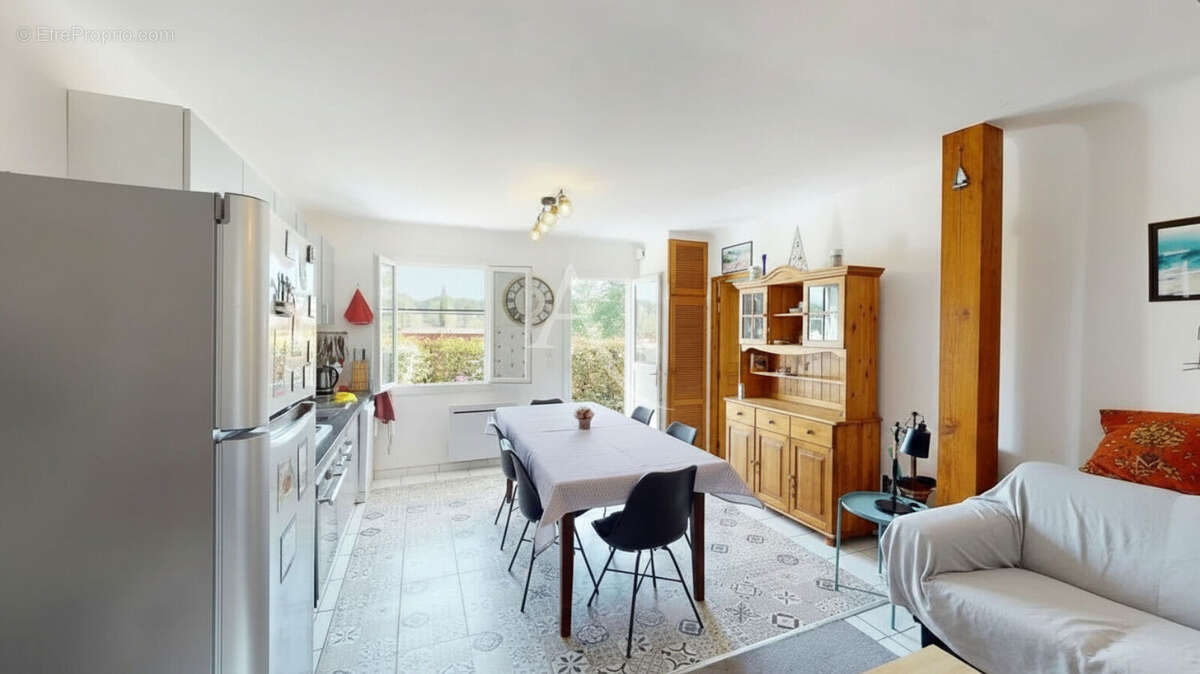 Ascain : Appartement T3 avec jardin, garage et atelier ! - photo 9
