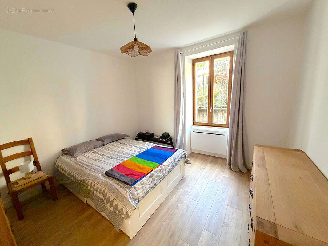 Appartement à BELLEGARDE-SUR-VALSERINE