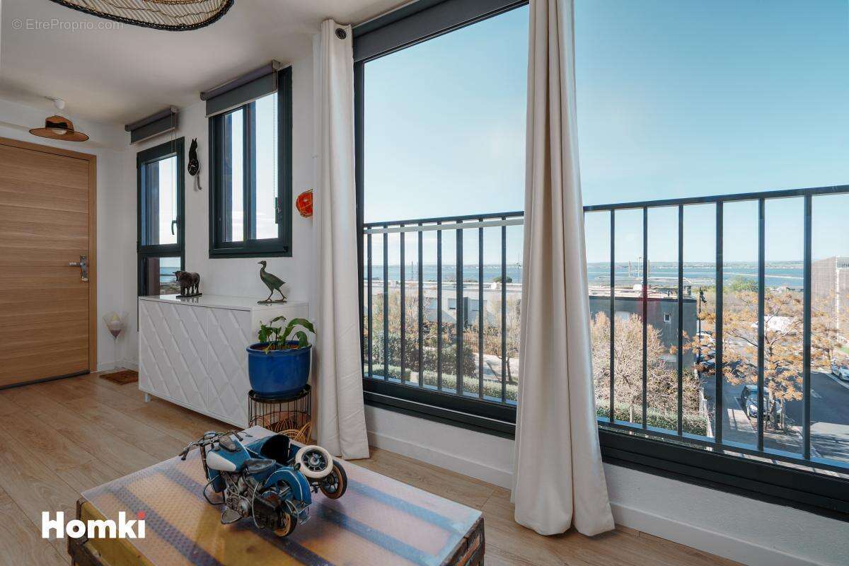 Appartement T4 de 93m2 à Sète 34200, route des Quatre Chansons - photo 3