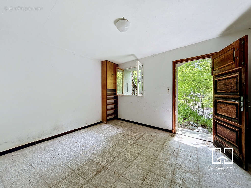 maison de village à Saint Chaffrey - photo 18