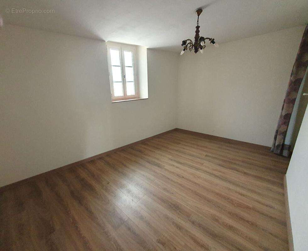 Maison Bourges 6 pièce(s) 128 m2 - photo 7