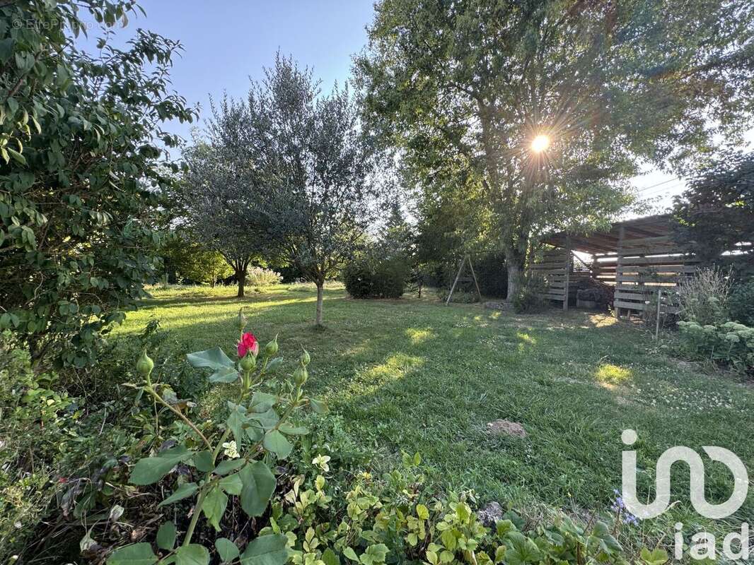 Photo 3 - Maison à MONTHARVILLE