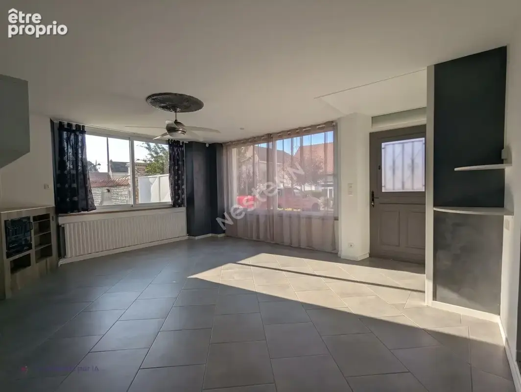 Maison en pierre de 170 m² - 5 chambres, garages et jardin  25min reims nord - photo 4