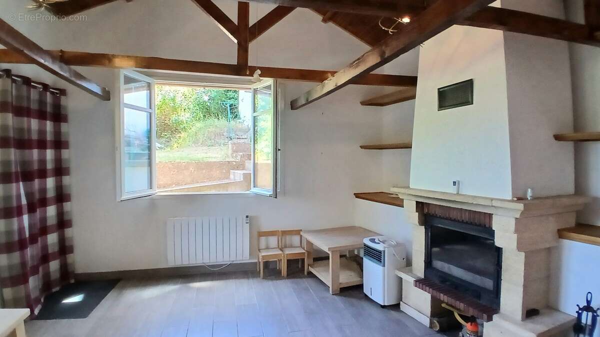 Maison à ROQUEBRUN