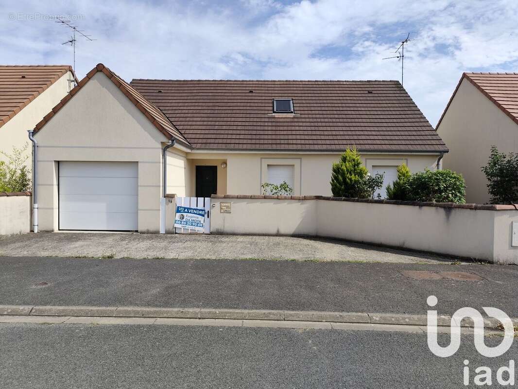 Photo 4 - Maison à SAINT-JEAN-DE-LA-RUELLE