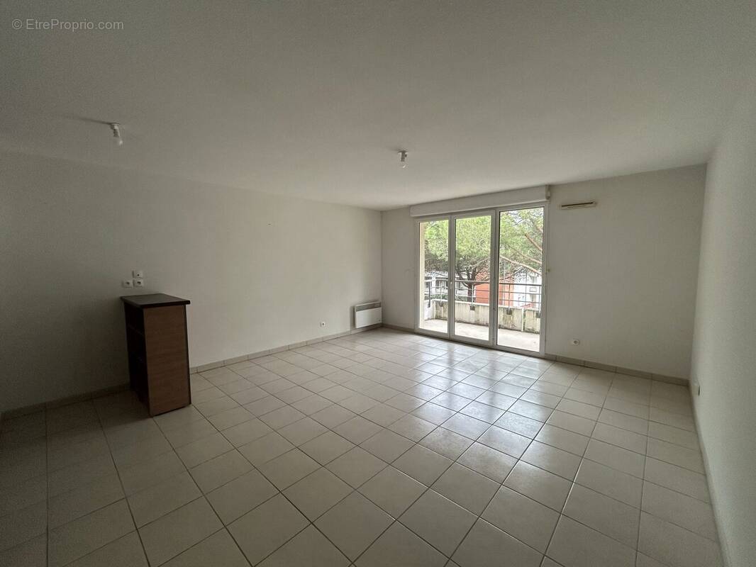 Appartement à SAINT-ORENS-DE-GAMEVILLE