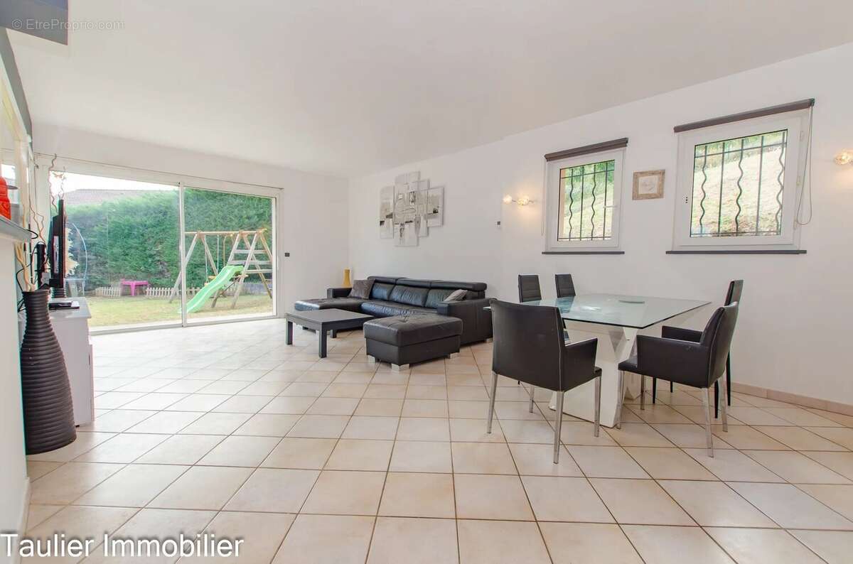Villa familiale avec piscine et vue panoramique sur le Vercors - photo 8