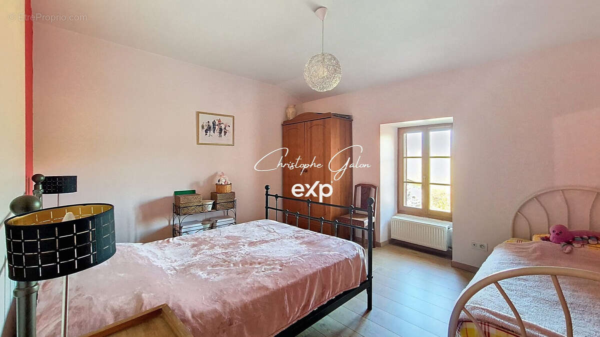Maison 170 m² à Bellac  - photo 9