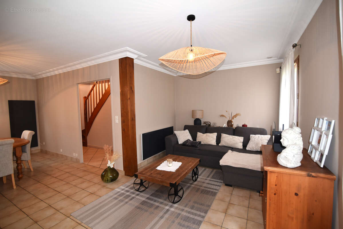 Maison à NOYERS-BOCAGE