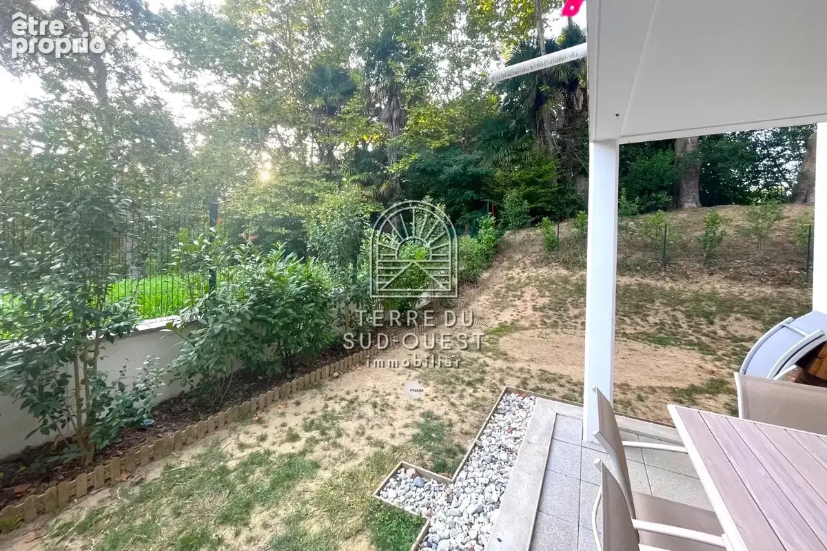 Photo Appartement à Saint-Martin-De-Seignanx au prix de 295 000€