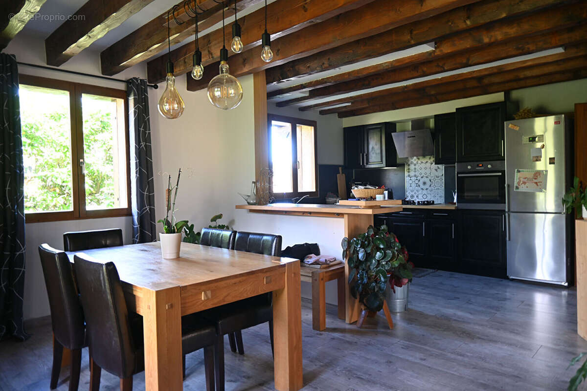 Maison à SAINT-PIERRE-DELS-FORCATS