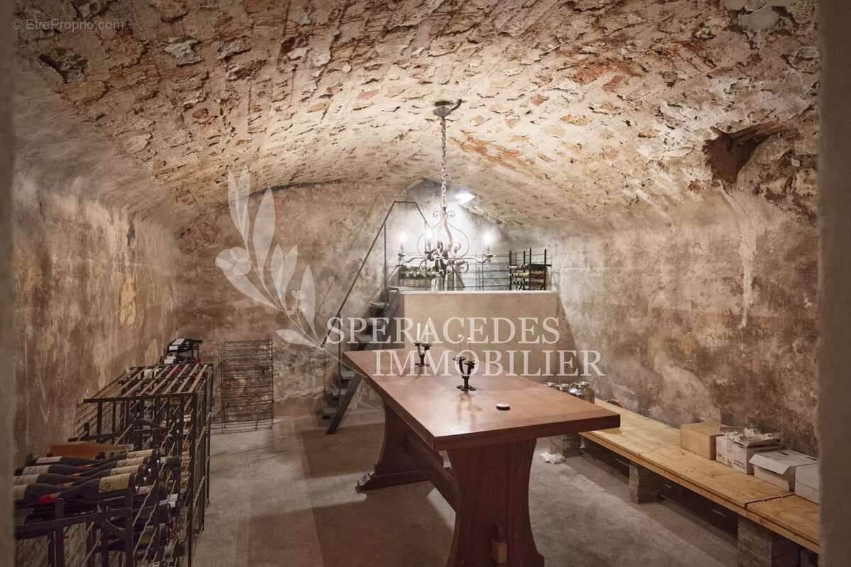 Maison à PEYMEINADE